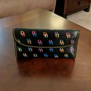 EUC Dooney & Bourke Black Multi-Color DB Wallet